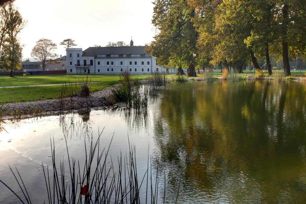Chateau Appony Exterior foto